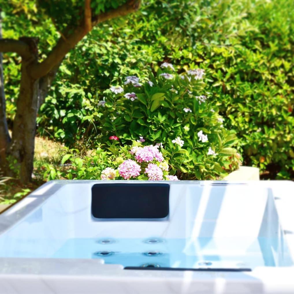 Anemi Superior Deluxe Suite Kolios Luaran gambar